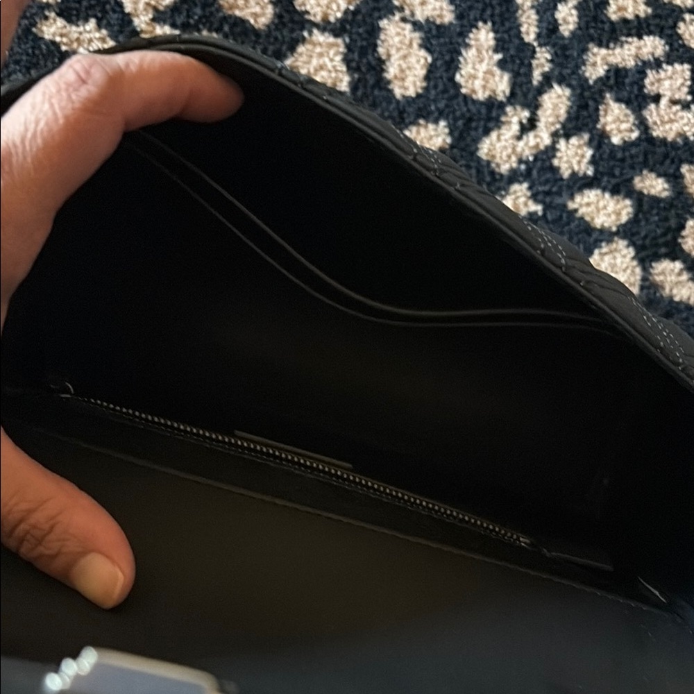 Black Quilted Leather Bag - Picture 4 of 14